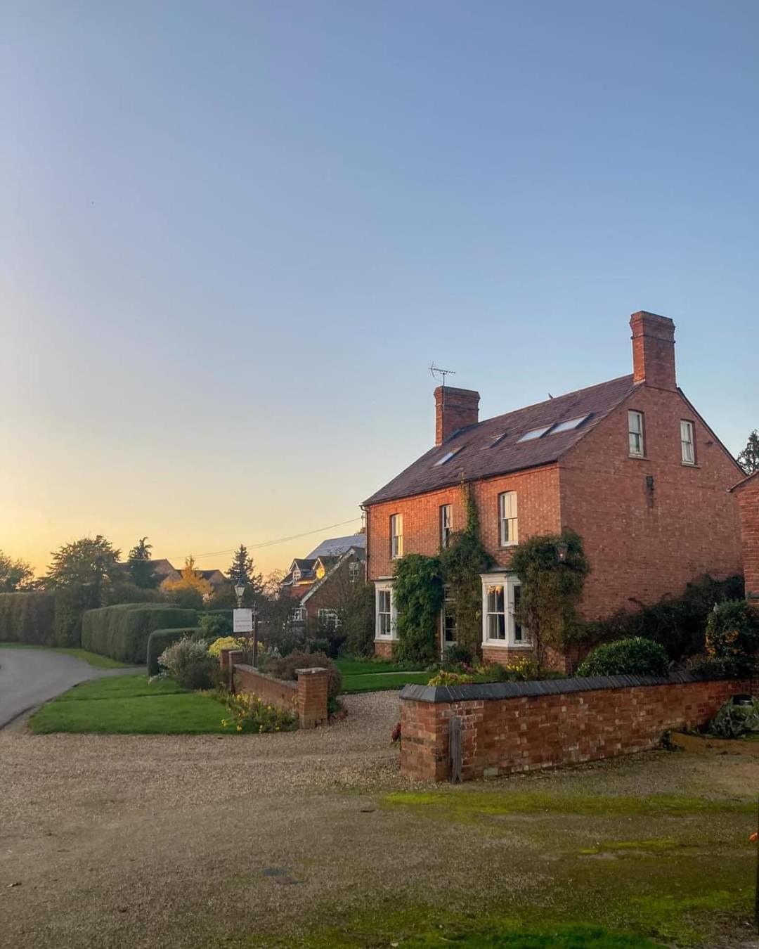 Winton House Bed & Breakfast Stratford-upon-Avon Exterior foto